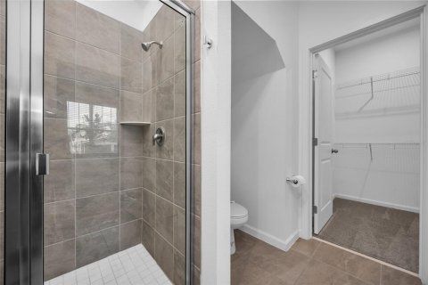 Adosado en venta en Kissimmee, Florida, 6 dormitorios, 215.63 m2 № 2103826 - foto 12