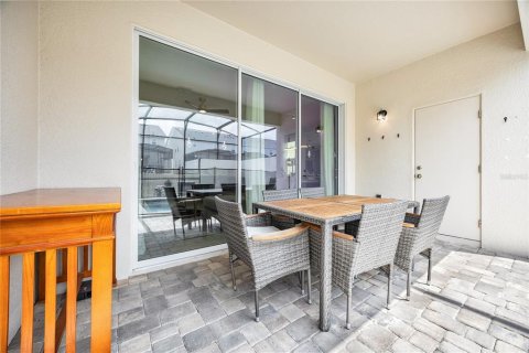 Adosado en venta en Kissimmee, Florida, 6 dormitorios, 215.63 m2 № 2103826 - foto 7