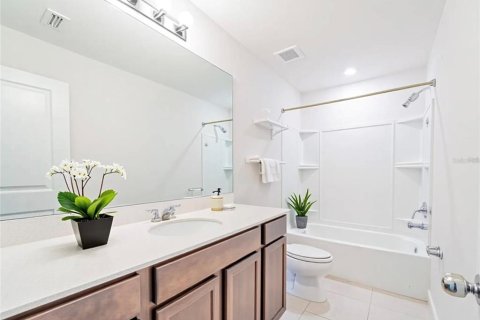 Villa ou maison à louer à Wesley Chapel, Floride: 4 chambres, 204.66 m2 № 2425759 - photo 14