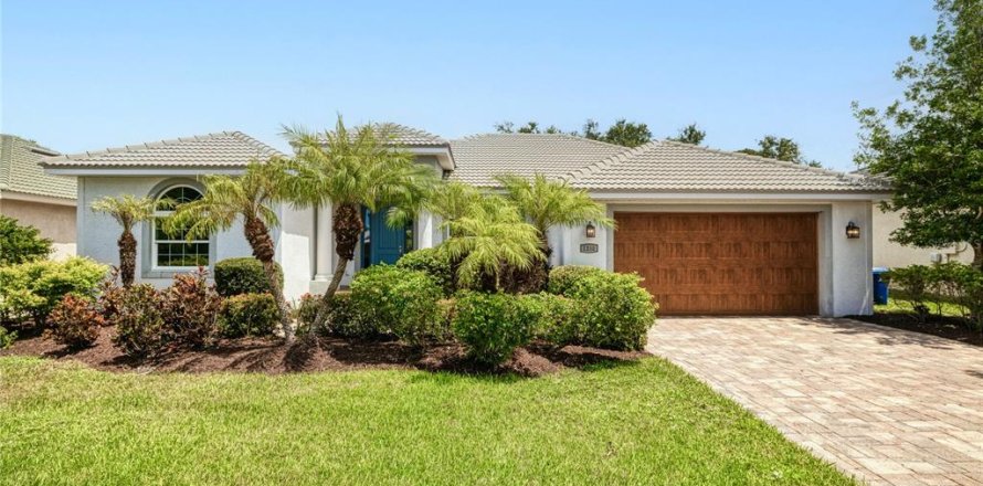 House in Nokomis, Florida 3 bedrooms, 188.03 sq.m. № 1873563