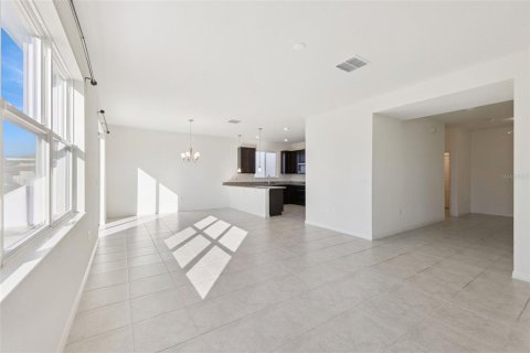 Villa ou maison à vendre à Sanford, Floride: 4 chambres, 220.64 m2 № 2433167 - photo 7