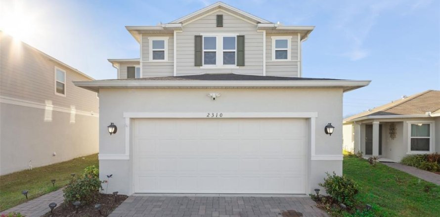 Villa ou maison à LANDINGS AT RIVERBEND TOWNHOMES à Sanford, Floride 4 chambres, 220.64 m2 № 2433167