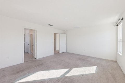 Villa ou maison à vendre à Sanford, Floride: 4 chambres, 220.64 m2 № 2433167 - photo 14