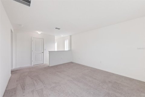 Villa ou maison à vendre à Sanford, Floride: 4 chambres, 220.64 m2 № 2433167 - photo 13