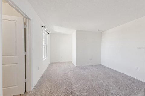 Villa ou maison à vendre à Sanford, Floride: 4 chambres, 220.64 m2 № 2433167 - photo 15
