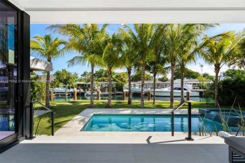 Villa ou maison à vendre à North Miami, Floride: 6 chambres № 1698330 - photo 24