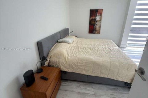 Copropriété à louer à North Miami, Floride: 2 chambres, 99.41 m2 № 2041480 - photo 16