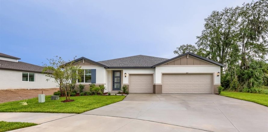 House in Bartow, Florida 4 bedrooms, 259.48 sq.m. № 2207135
