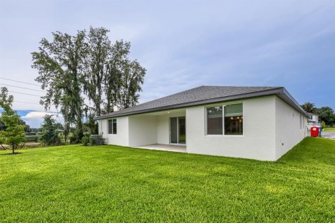 House in Bartow, Florida 4 bedrooms, 259.48 sq.m. № 2207135 - photo 26