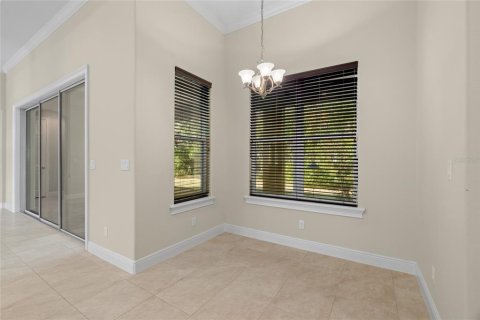 House in Ocala, Florida 4 bedrooms, 220.55 sq.m. № 2140181 - photo 13