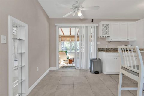 House in Port Charlotte, Florida 2 bedrooms, 72.84 sq.m. № 1542115 - photo 9