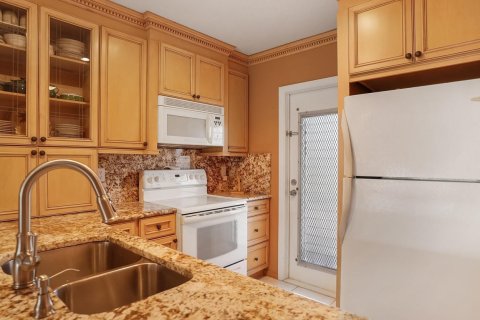 Copropriété à vendre à Lauderdale Lakes, Floride: 2 chambres, 87.7 m2 № 2084585 - photo 12