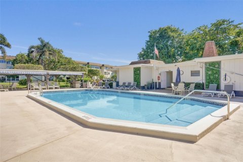 Copropriété à vendre à Lauderdale Lakes, Floride: 2 chambres, 87.7 m2 № 2084585 - photo 29