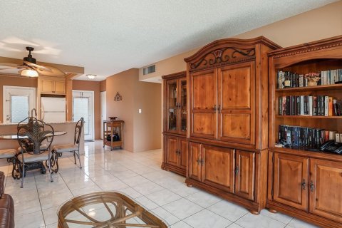 Copropriété à vendre à Lauderdale Lakes, Floride: 2 chambres, 87.7 m2 № 2084585 - photo 18