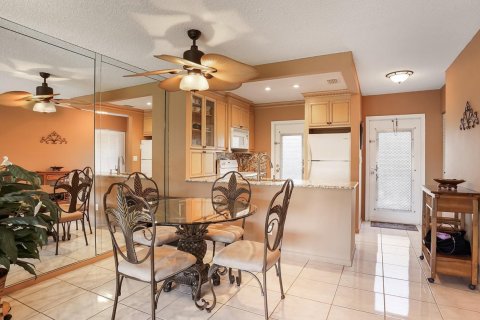 Copropriété à vendre à Lauderdale Lakes, Floride: 2 chambres, 87.7 m2 № 2084585 - photo 14