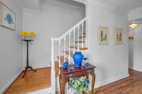 Casa en venta en Saint Petersburg, Florida, 3 dormitorios, 190.26 m2 № 2198301 - foto 10