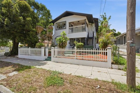 Apartamento en Tampa, Florida 2 dormitorios, 120.77 m2 № 2230107