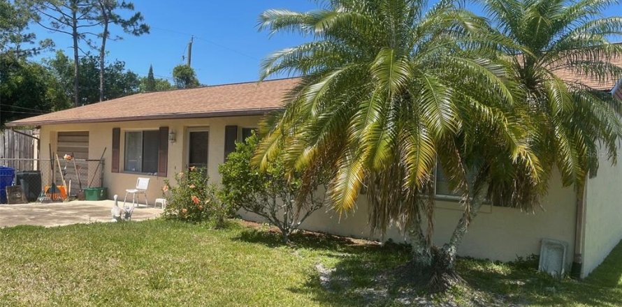 Villa ou maison à Edgewater, Floride 2 chambres, 107.86 m2 № 2297064