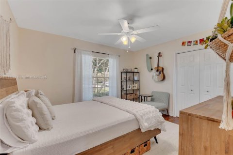 Casa en venta en Palmetto Bay, Florida, 4 dormitorios, 213.68 m2 № 1706574 - foto 22