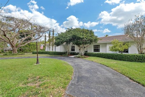 Casa en venta en Palmetto Bay, Florida, 4 dormitorios, 213.68 m2 № 1706574 - foto 2