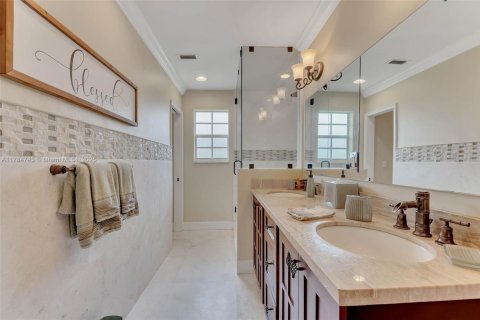 Casa en venta en Palmetto Bay, Florida, 4 dormitorios, 213.68 m2 № 1706574 - foto 18