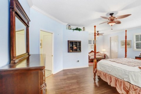 House in Tampa, Florida 4 bedrooms, 263.38 sq.m. № 2097547 - photo 24