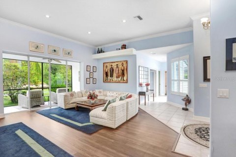 House in Tampa, Florida 4 bedrooms, 263.38 sq.m. № 2097547 - photo 11
