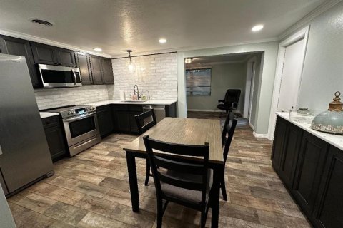 House in Venice, Florida 2 bedrooms, 97.55 sq.m. № 1803803 - photo 4