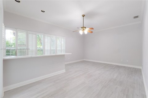 Casa en venta en Palmetto Bay, Florida, 5 dormitorios, 389.63 m2 № 1921707 - foto 20