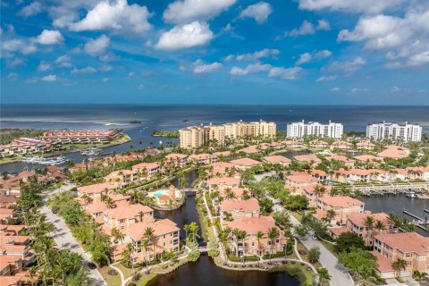 Villa ou maison à louer à Punta Gorda, Floride: 3 chambres, 154.4 m2 № 1884841 - photo 3