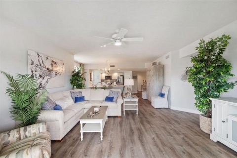 Condominio en venta en Largo, Florida, 3 dormitorios, 170.57 m2 № 1854146 - foto 18