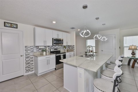 Casa en venta en Wimauma, Florida, 4 dormitorios, 218.32 m2 № 1679077 - foto 4