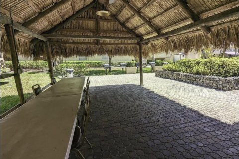 Condo in Plantation, Florida, 1 bedroom  № 2260034 - photo 26