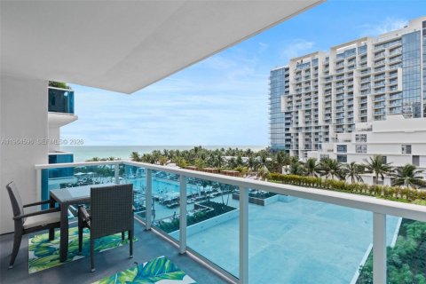 Condo à Miami Beach, Floride, 1 chambre  № 2090139