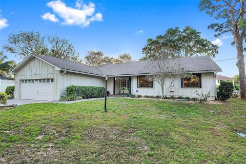 House in Jupiter, Florida 4 bedrooms, 218.97 sq.m. № 1846187 - photo 4