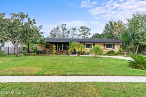 House in Jacksonville, Florida 3 bedrooms, 115.94 sq.m. № 867956 - photo 1