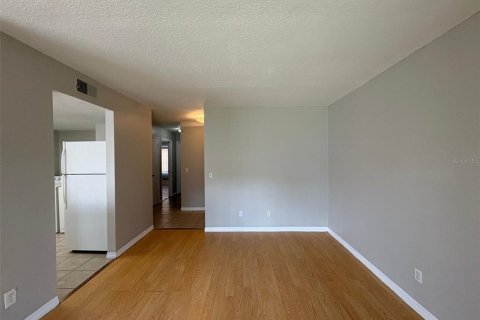 Copropriété à louer à Orlando, Floride: 2 chambres, 84.08 m2 № 2102389 - photo 7