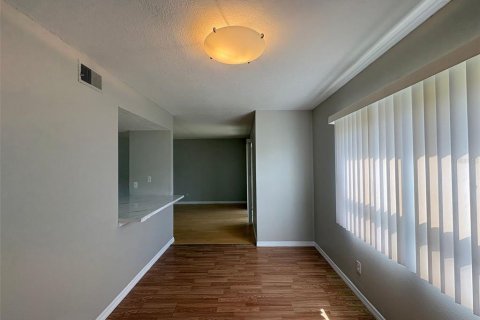Copropriété à louer à Orlando, Floride: 2 chambres, 84.08 m2 № 2102389 - photo 13