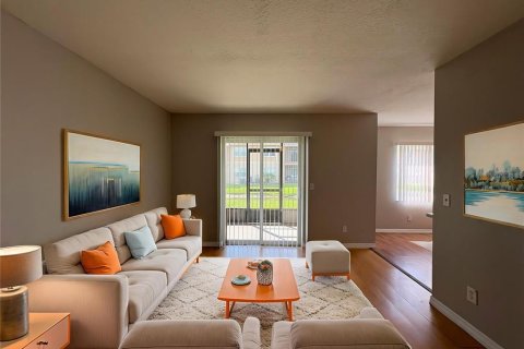 Copropriété à louer à Orlando, Floride: 2 chambres, 84.08 m2 № 2102389 - photo 3
