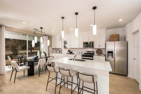 House in Parrish, Florida 4 bedrooms, 210.14 sq.m. № 2200826 - photo 4