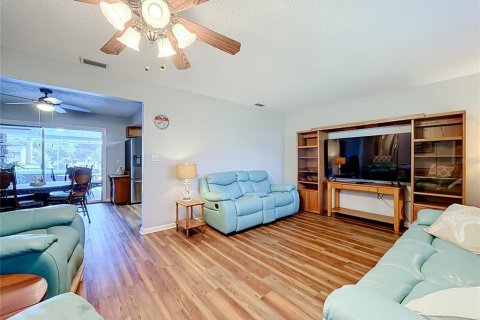 Villa ou maison à vendre à Haines City, Floride: 3 chambres, 148.27 m2 № 2324347 - photo 7