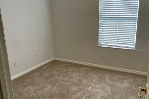 Townhouse in Sanford, Florida 3 bedrooms, 111.76 sq.m. № 2237616 - photo 12