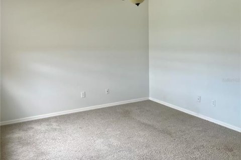 Townhouse in Sanford, Florida 3 bedrooms, 111.76 sq.m. № 2237616 - photo 17