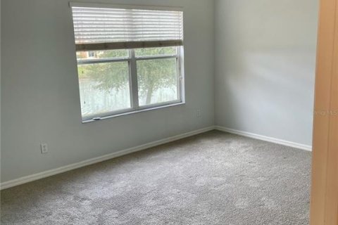 Townhouse in Sanford, Florida 3 bedrooms, 111.76 sq.m. № 2237616 - photo 16