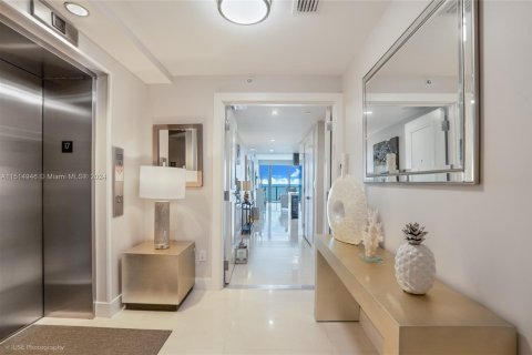 Купить кондоминиум в Помпано-Бич, Флорида 7 спален, 578.32м2, № 949877 - фото 24