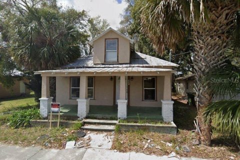 House in Leesburg, Florida 2 bedrooms, 98.29 sq.m. № 2097414