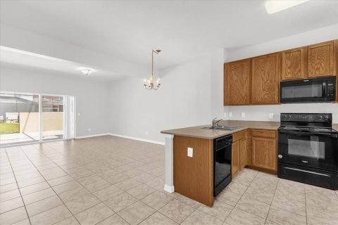 Adosado en venta en Kissimmee, Florida, 3 dormitorios, 120.31 m2 № 1873710 - foto 5