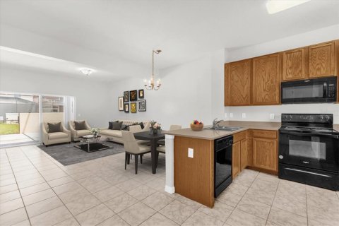 Adosado en venta en Kissimmee, Florida, 3 dormitorios, 120.31 m2 № 1873710 - foto 4
