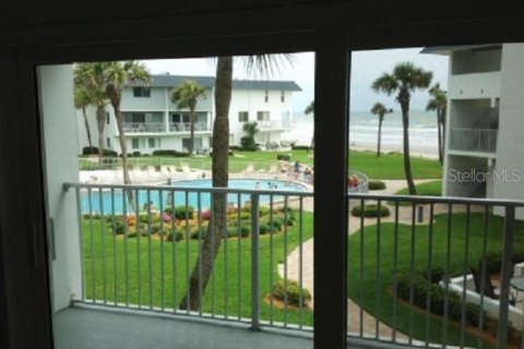 Condo à Ormond Beach, Floride, 2 chambres  № 2130828