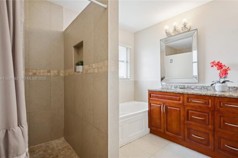 Купить виллу или дом в Санрайз, Флорида 3 спальни, 228.17м2, № 1990006 - фото 16